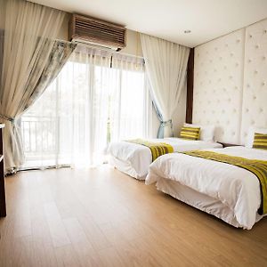 Deluxe Premier 1 Bedroom